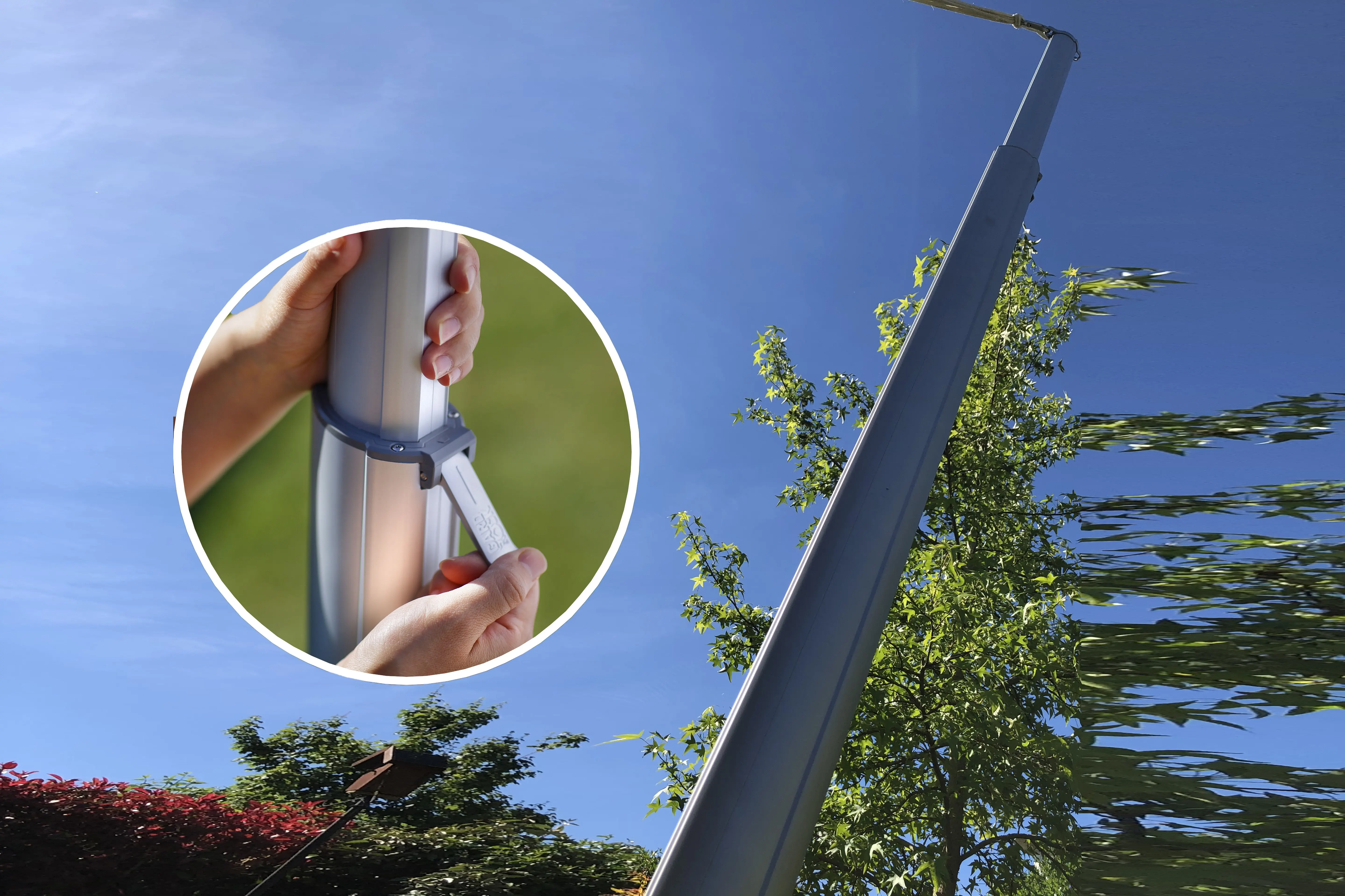 Sistema telescopico con meccanismo a leva e blocco